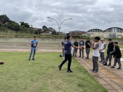 Futebol Americano Wolves UTFPR CP na comunidade