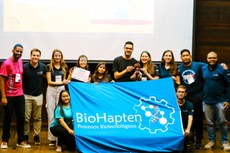 Estudantes da EJ BioHapten, do curso de Engenharia de Bioprocessos e Biotecnologia da UTFPR-DV.