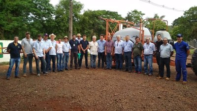 Participantes do treinamento em tecnologia de aplicação.