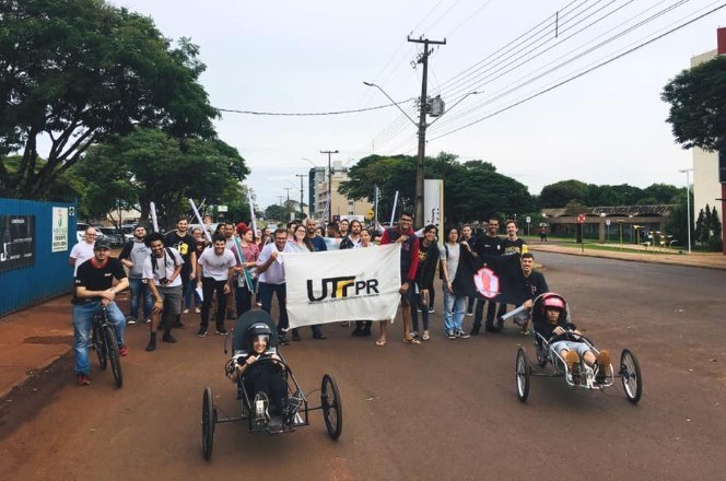 movimento dos alunos em Medianeira