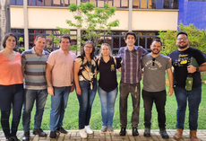 Professores paraguaios e curitibanos (Foto: Meninas nas Ciências).