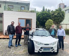 Os bugues elétricos foram desenvolvidos com tecnologia brasileira, combinados com a geração distribuída solar fotovoltaica. (Foto: Acervo Pessoal)