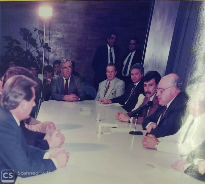 Representantes do município em reunião em Brasília