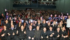 Músicos da Orquestra e do Coral com o público presente na sexta-feira