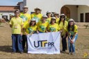 O professor Gustavo Sato, Joel de Souza Junior, Raoni Reges, Thays Leonardi, Andreza Quintas, a professora Maici Leite e Lorrana Ramanho, Thayná de Oliveira, Bianca de Lima, Ana Luiza Forgiarini.