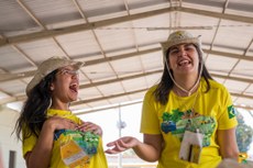 As ações dos rondonistas foram realizadas na cidade de Bandeirantes – MS e para atrair os moradores nas atividades do projeto, os acadêmicos criaram uma peça de dublagem.