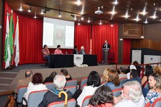 Mesa de abertura do evento de lançamento do livro do PPGTE (Foto: Decom)