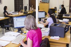 Sala de setor administrativo da UTFPR (Foto: Decom)