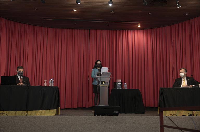 Eleições UTFPR: Primeiro debate realizado entre os candidatos a reitor (Foto: Decom)