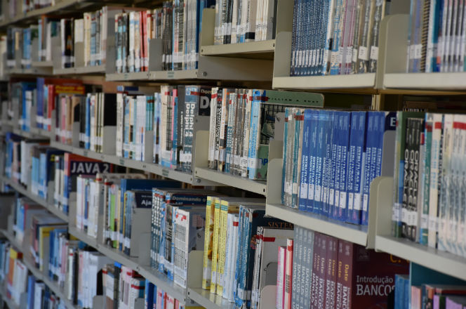 Biblioteca do Câmpus Ponta Grossa (Foto: Decom)