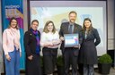 Equipe da UTFPR recebe premiação | Foto: Assessoria da IEL-PR