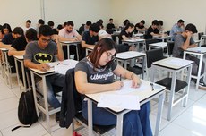 Aplicação das provas do Vestibular UTFPR no Campus Londrina (Foto: Ascom-LD)