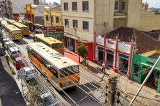 A pesquisa monitorou as concentrações de poluentes em um cânion urbano localizado na rua Sergipe entre as ruas Minas Gerais e Mato Grosso, no centro de Londrina