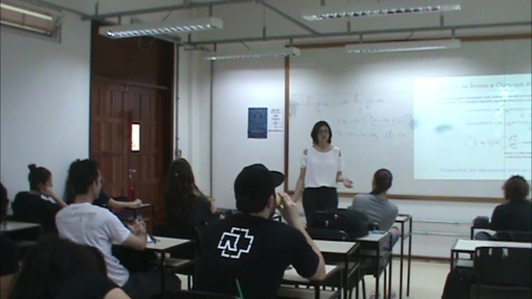 2.1 foto trecho aula Sirlei_Moment.jpg