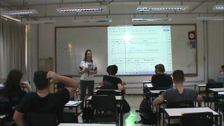 2.2  foto Trecho Aula Cris_Moment.jpg