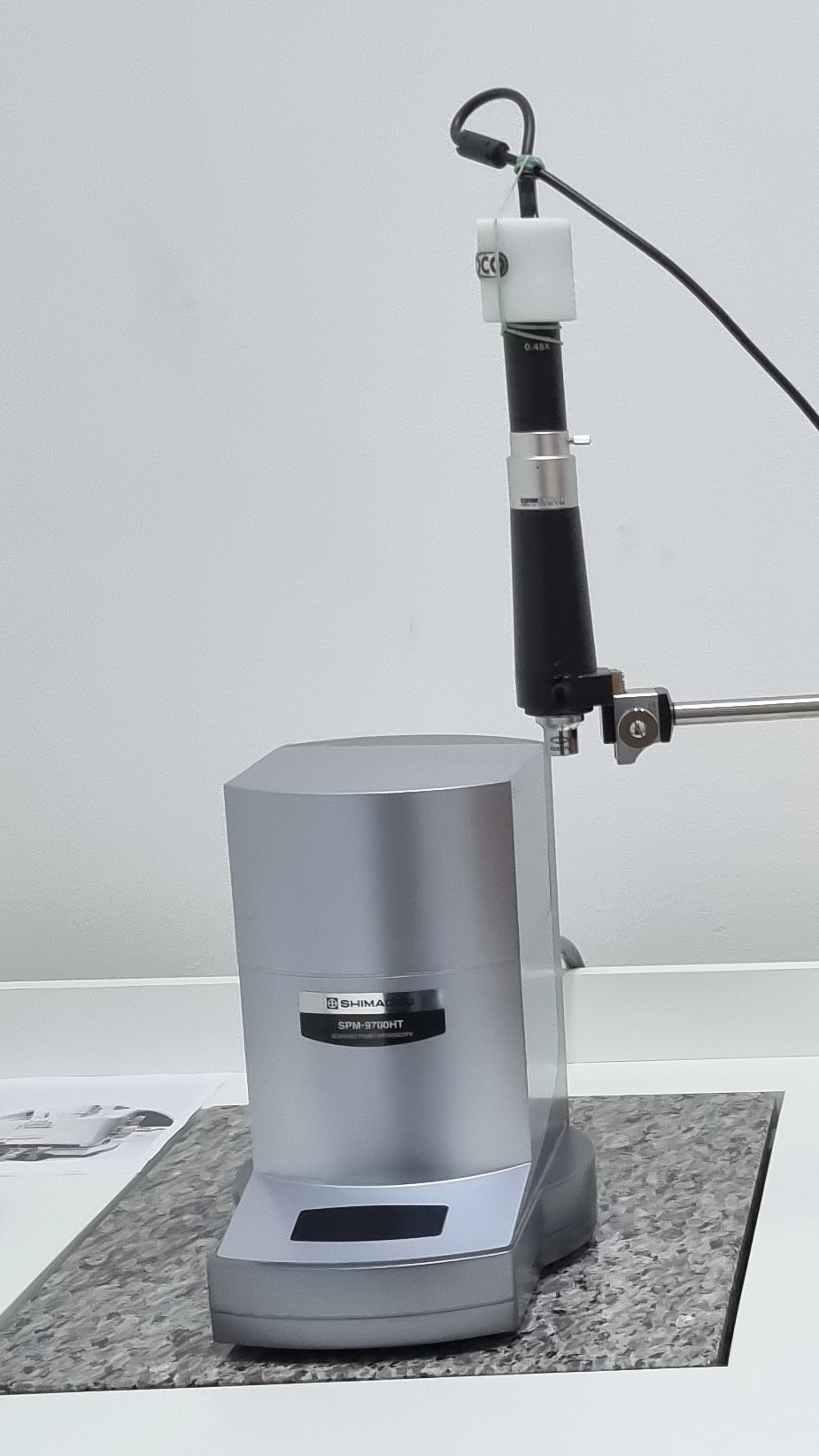 Equipamento AFM_Shimadzu_SPM_9700HT